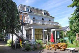 Seitenfront Terrasse Totale       